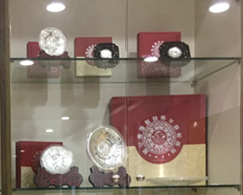 廣銀實(shí)業(yè)制品展廳四