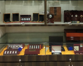 廣銀實(shí)業(yè)制品展廳五