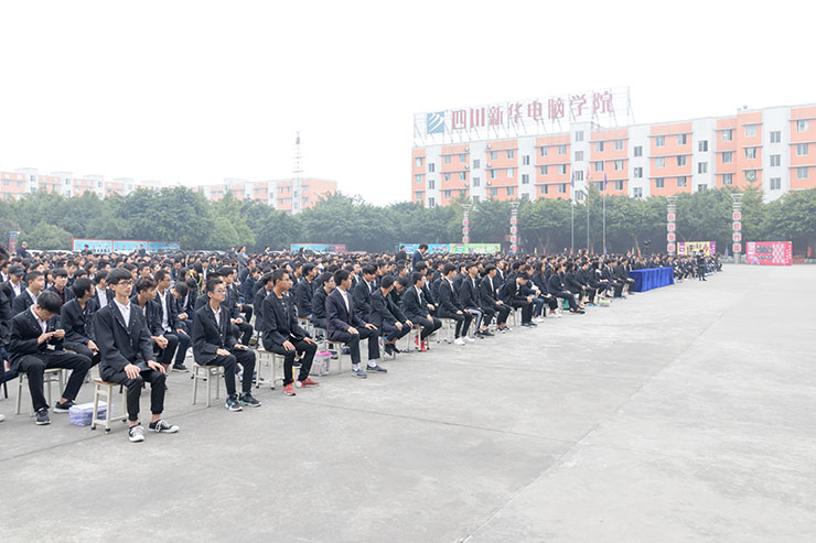消防演練進(jìn)校園，為新華學(xué)子撐好防護(hù)傘