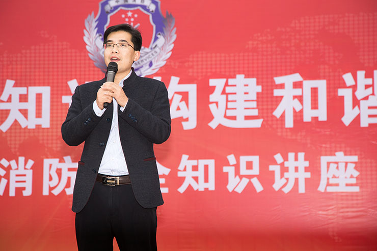 消防演練進(jìn)校園，為新華學(xué)子撐好防護(hù)傘