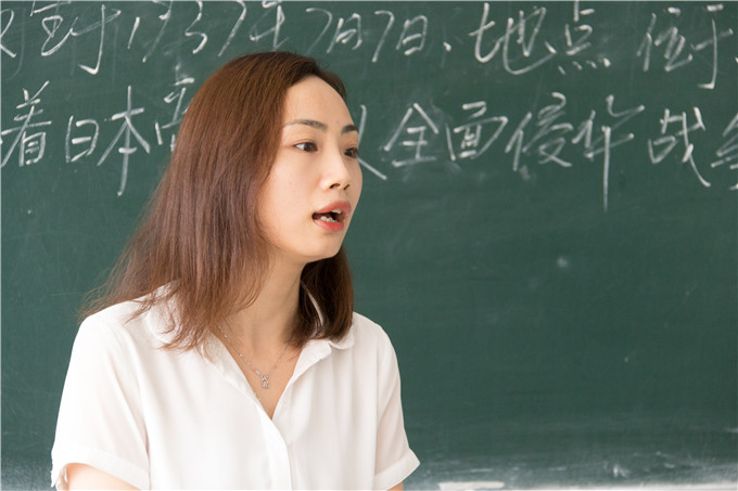 走進(jìn)愛國(guó)課堂，紀(jì)念“盧溝橋事變”