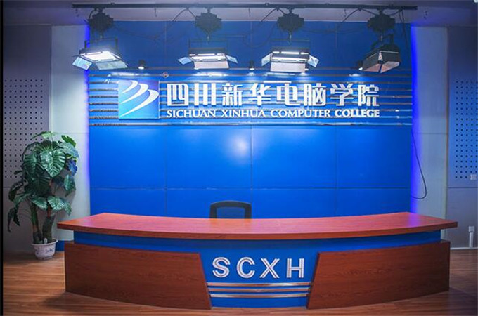 競技時代CEO李金龍老師已抵蓉，下午開講！