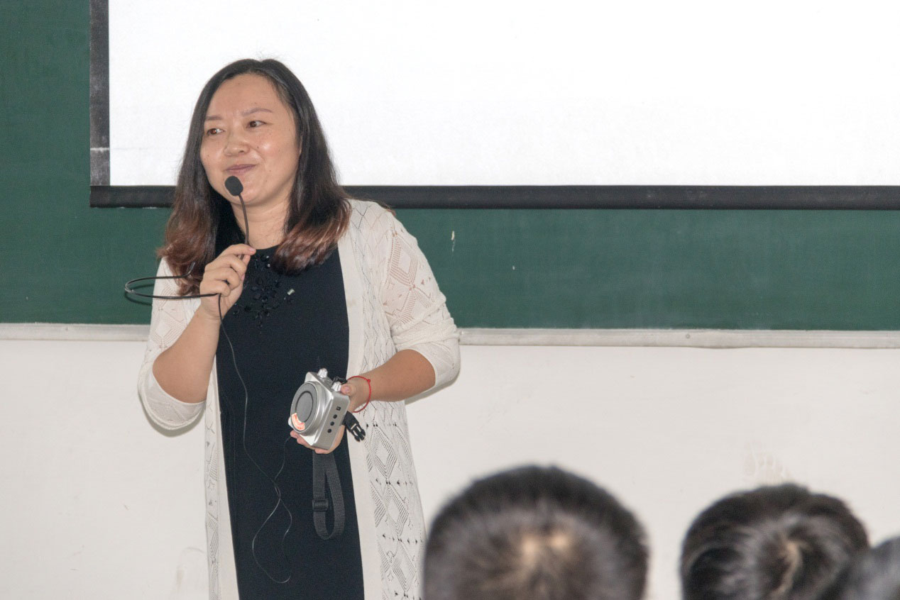 近距離接觸互聯(lián)網(wǎng)電商企業(yè)CEO、探索未來發(fā)展路