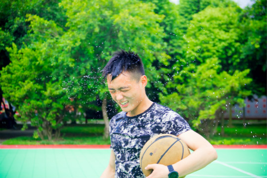 彭輝：誰(shuí)的少年不躁動(dòng)！
