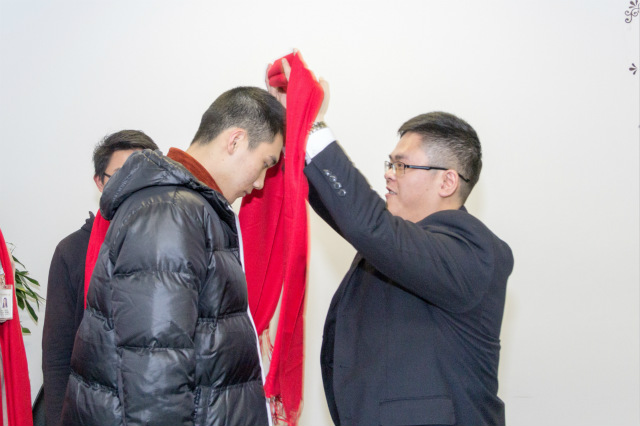 當(dāng)你還在猶豫選擇時，他們在新華已經(jīng)實(shí)現(xiàn)了逆襲
