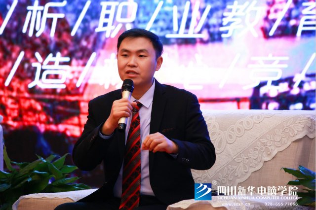 央視關(guān)注新華模式，新華互聯(lián)網(wǎng)科技連續(xù)登陸央視