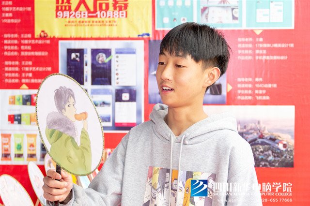 看臉時(shí)代的零零后，如何擺脫枷鎖、負(fù)重前行