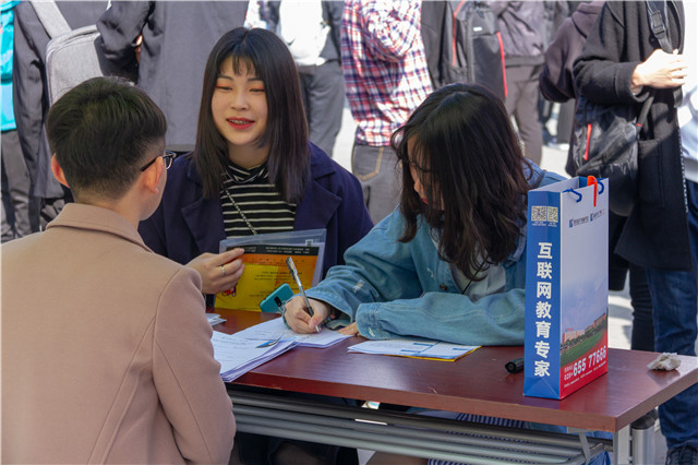 2019四川新華春季畢業(yè)生供不應(yīng)求，逆襲史上最難就業(yè)季節(jié)