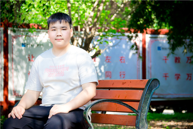 初中輟學(xué)，沒有技術(shù)怎么辦？選對專業(yè)很重要！