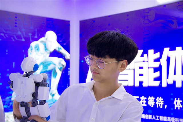 選擇不對，努力白費！擇校選專業(yè)就選大品牌！
