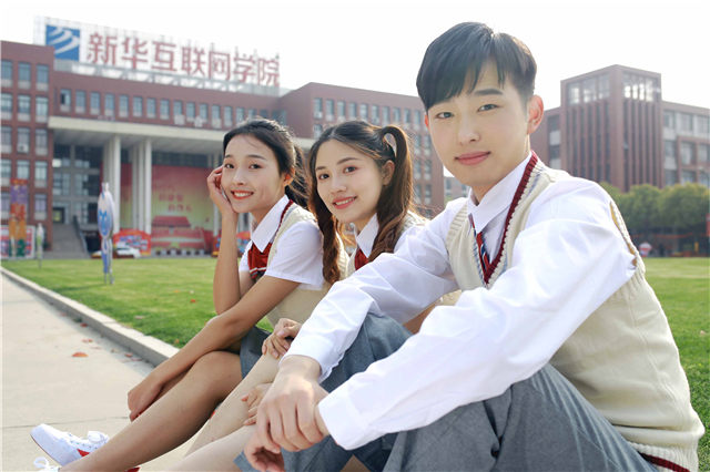就業(yè)壓力大，四川新華如何讓學(xué)子就業(yè)無憂？