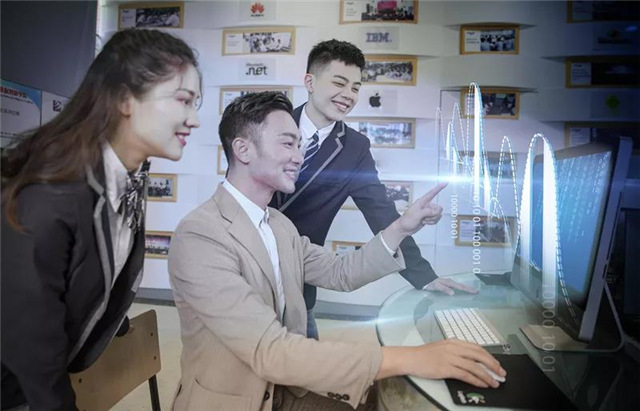 打工壓力大，不如2020年學門高薪技術