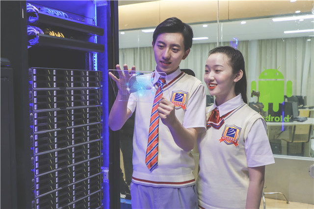 學(xué)什么技術(shù)會身價翻倍，2020十大熱門專業(yè)都在這里了！
