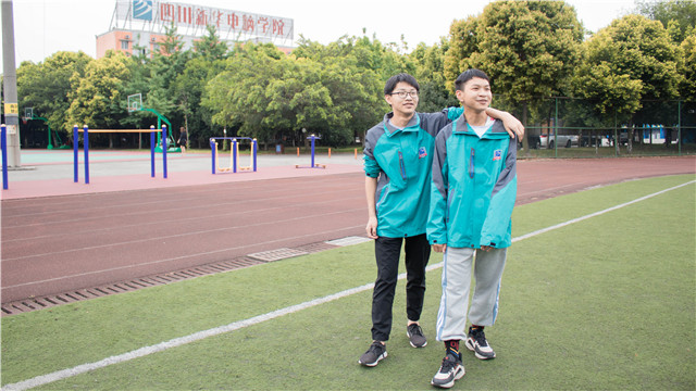 站在新起點，UP新未來
