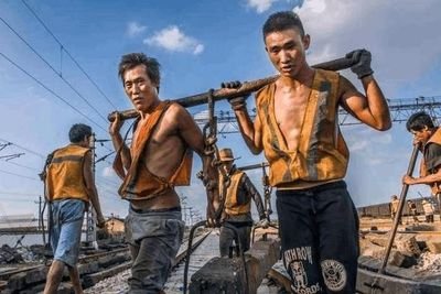 初高中畢業(yè)，學互聯(lián)網(wǎng)技術最好