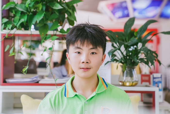 學(xué)影視動漫 逐夢在新華