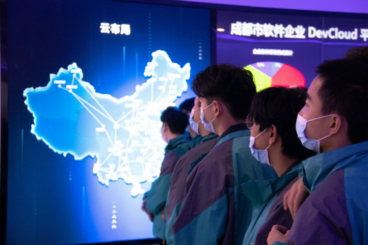  華為研學(xué)游，職場干貨學(xué)不停!