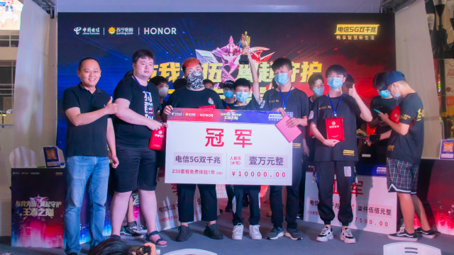 從新華到國(guó)內(nèi)頂級(jí)俱樂(lè)部，一個(gè)電競(jìng)學(xué)子的成功！