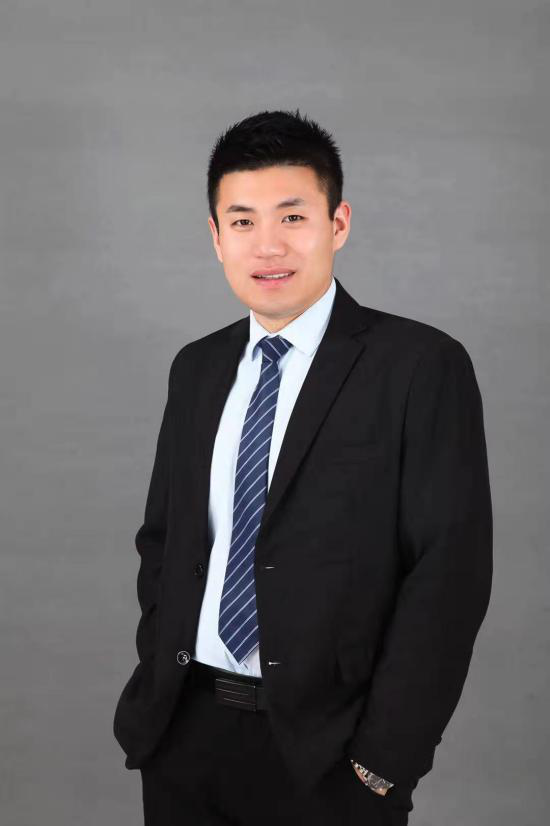 我竟在B站學(xué)技能，這個UP主一定要關(guān)注！