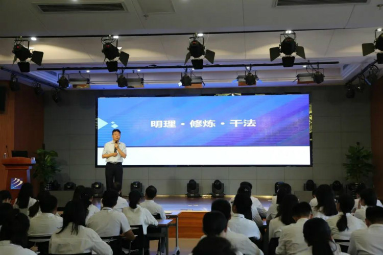 中國東方教育與央視頻再度攜手，才聚東方，職等你來！