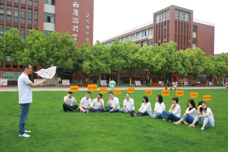 中國東方教育與央視頻再度攜手，才聚東方，職等你來！