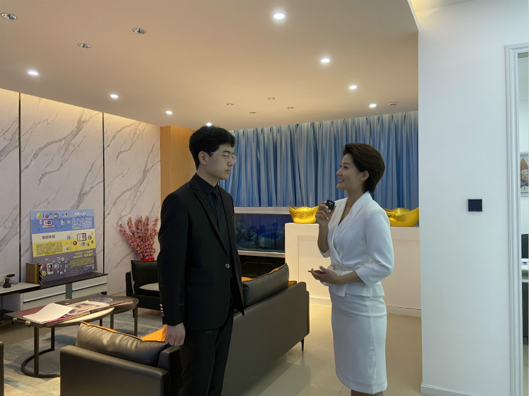 四川新華電腦學(xué)院雙選會現(xiàn)場，人才爭奪戰(zhàn)正式打響！
