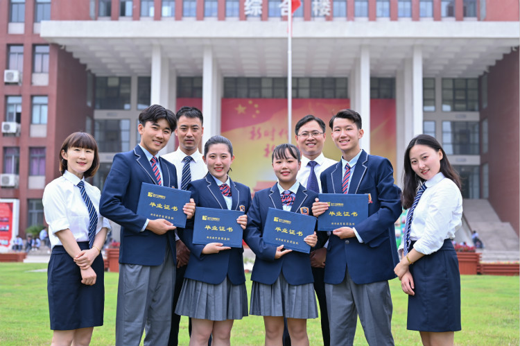 阿里巴巴人才認(rèn)證來啦！持證上崗，我們是專業(yè)的