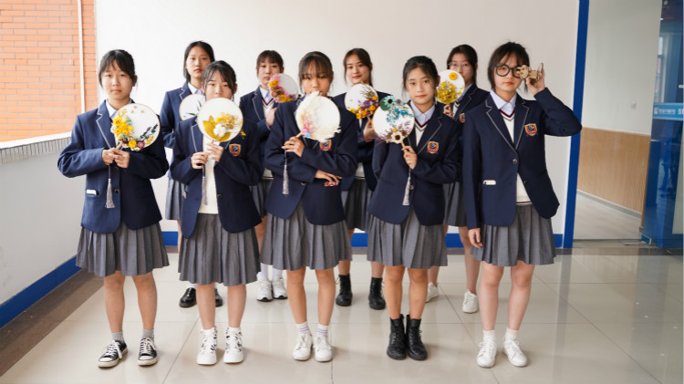 學(xué)幼師專業(yè)，為什么要選四川新華？