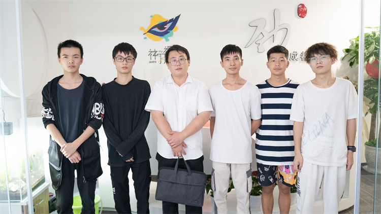 校企合作三方共贏，就業(yè)回訪見證新華學(xué)子成長！