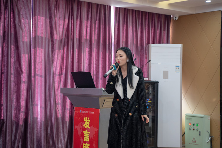 千企萬崗進校園，名企大咖新華行火熱進行中……