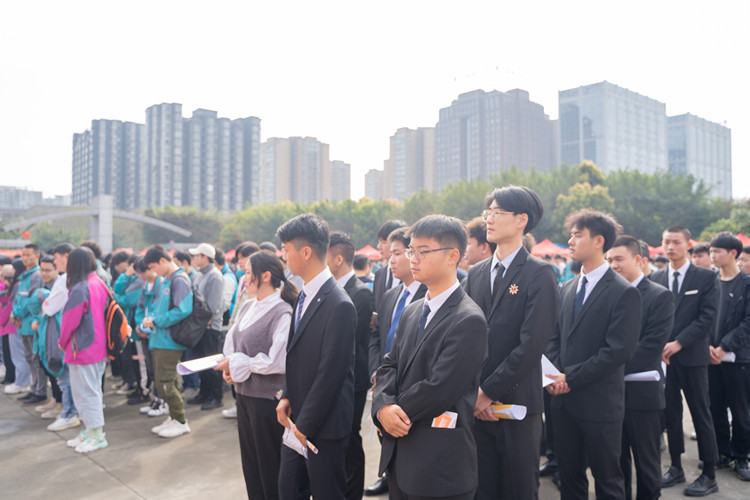 職教領(lǐng)域重磅文件發(fā)布！職業(yè)本科與普通本科學位證書具有同樣效力！