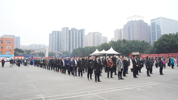 新學(xué)期 新氣象2022新華第一次升旗儀式隆重舉行！