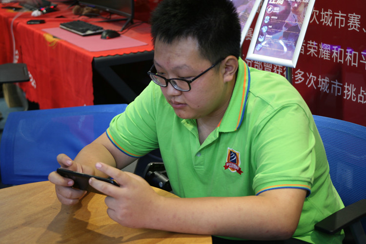 新生學(xué)子|登峰造極，德才并育