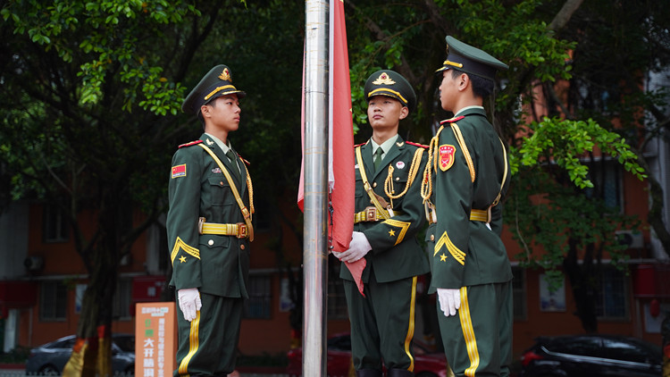 成都推動國防動員和后備力量建設