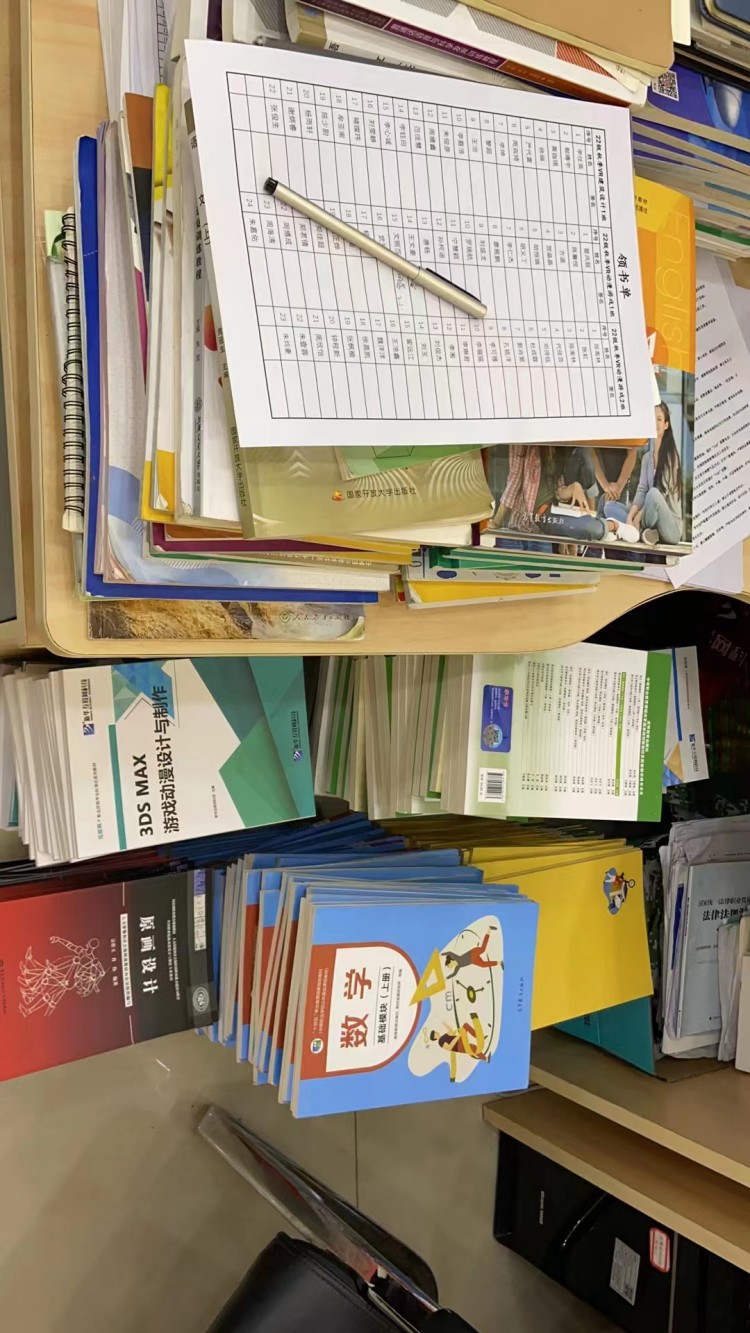 新華90后老師這樣說：不以規(guī)矩，不成方圓