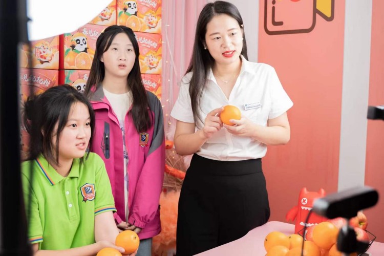 成都中考分?jǐn)?shù)400分以下，還有機(jī)會讀高中嗎？