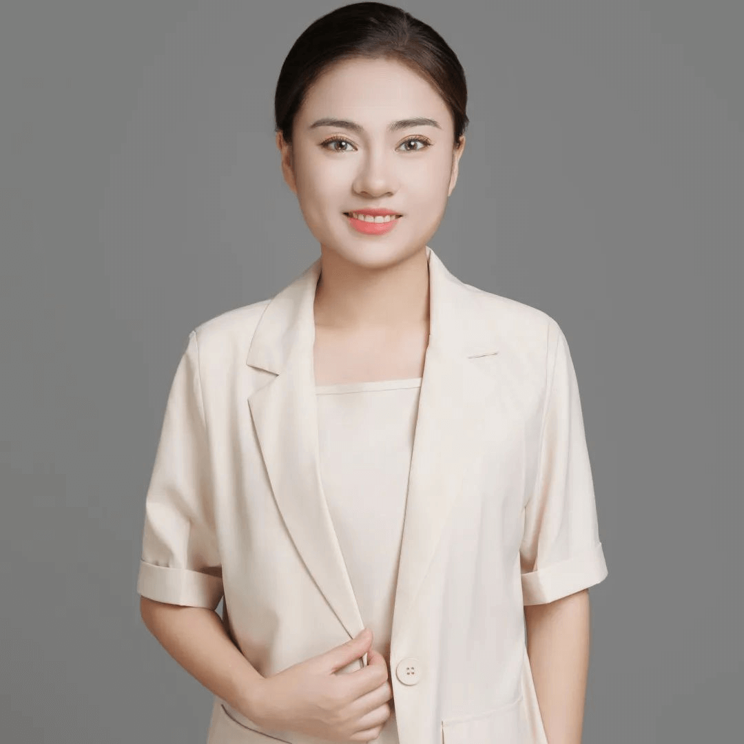 成都新華高級(jí)乘務(wù)與行政管理專(zhuān)業(yè)模擬面試圓滿收官