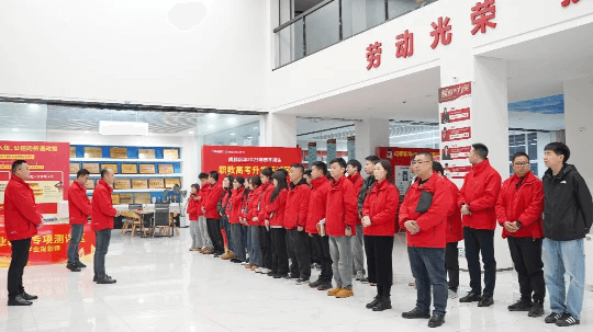 <b>開學(xué)一個多月，新華學(xué)子的校園生活是什么樣的呢？</b>